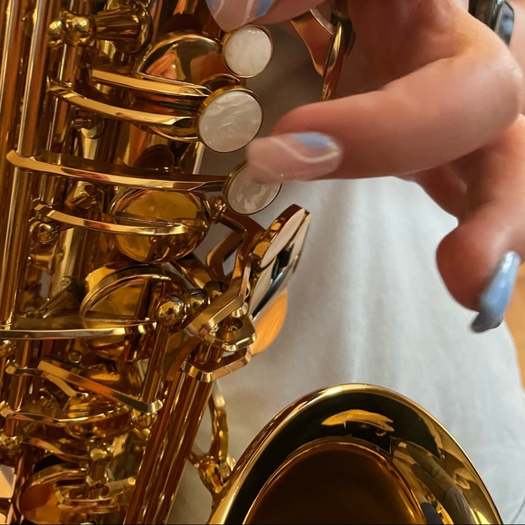 Meet your Posher, 🤟🏼 Denise (Oma). Follow me!! ⏭️⬆️🔀 - Picture 6 of 13